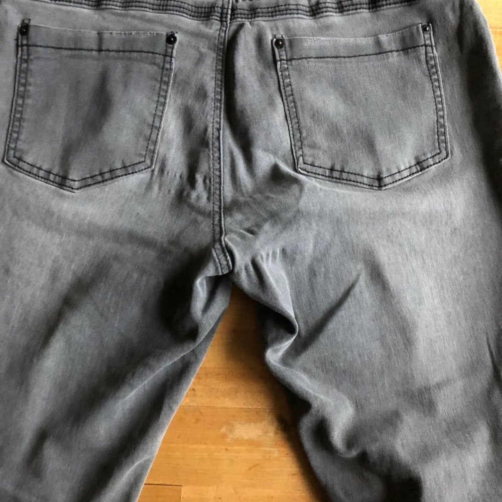 Bongo Skinny Stretch Jeans - Picture 4 of 9